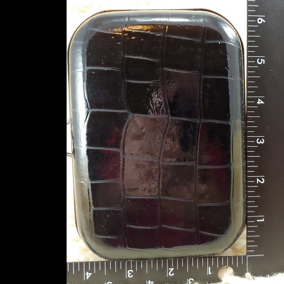 FARNINE Black Croc Skin Twist snap enclosure - Picture 13 of 13